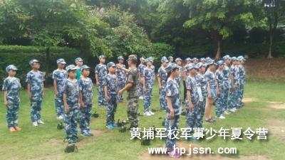 在有魔法少女的学校游戏汉化版 